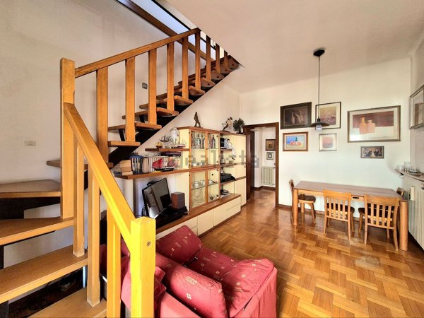 appartamento in vendita a Varedo