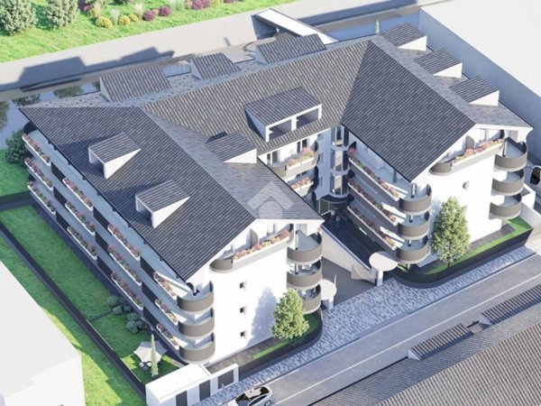 appartamento in vendita a Varedo