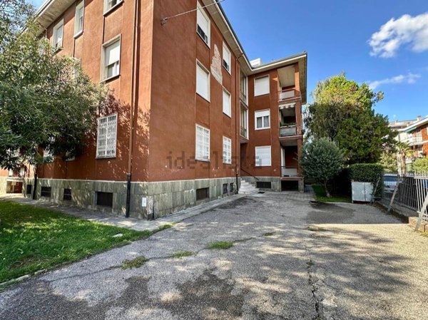 appartamento in vendita a Varedo