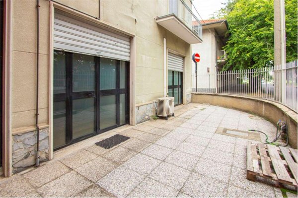 casa semindipendente in vendita a Varedo