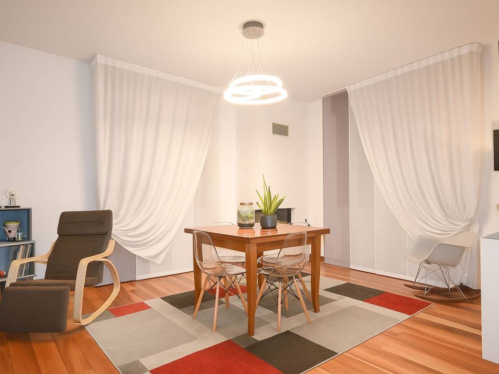 appartamento in vendita a Varedo in zona Valera