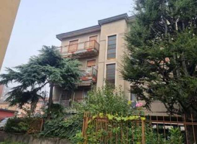 appartamento in vendita a Varedo