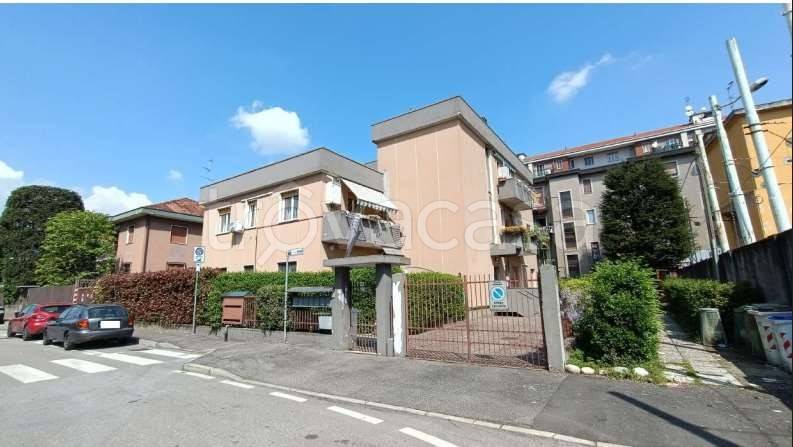 appartamento in vendita a Varedo