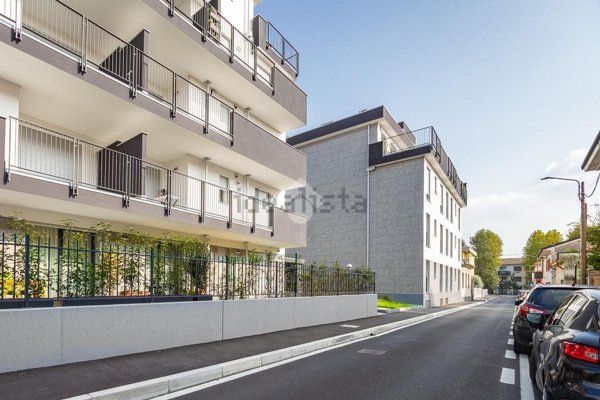 appartamento in vendita a Varedo