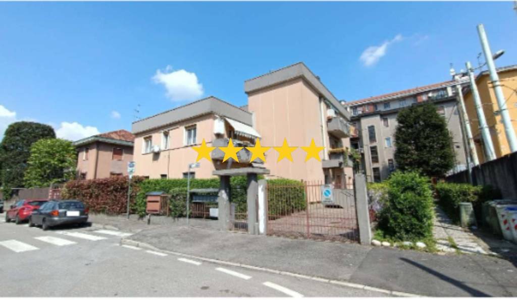 appartamento in vendita a Varedo