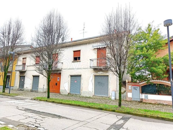 appartamento in vendita a Varedo