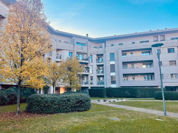 appartamento in vendita a Varedo