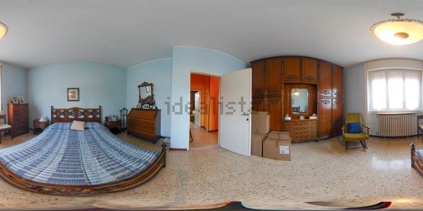 appartamento in vendita a Varedo in zona Valera