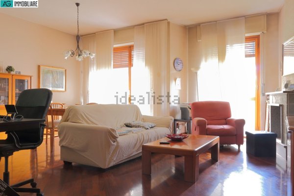 appartamento in vendita a Varedo