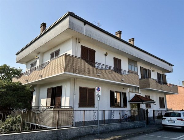 appartamento in vendita a Varedo