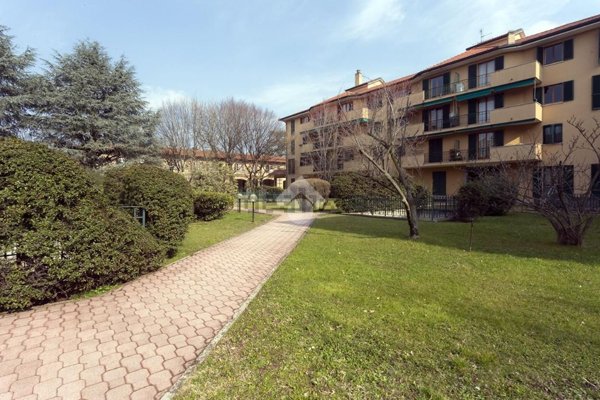 appartamento in vendita a Varedo