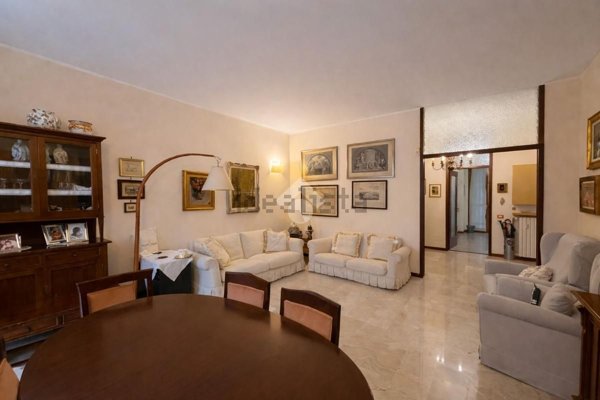 appartamento in vendita a Varedo