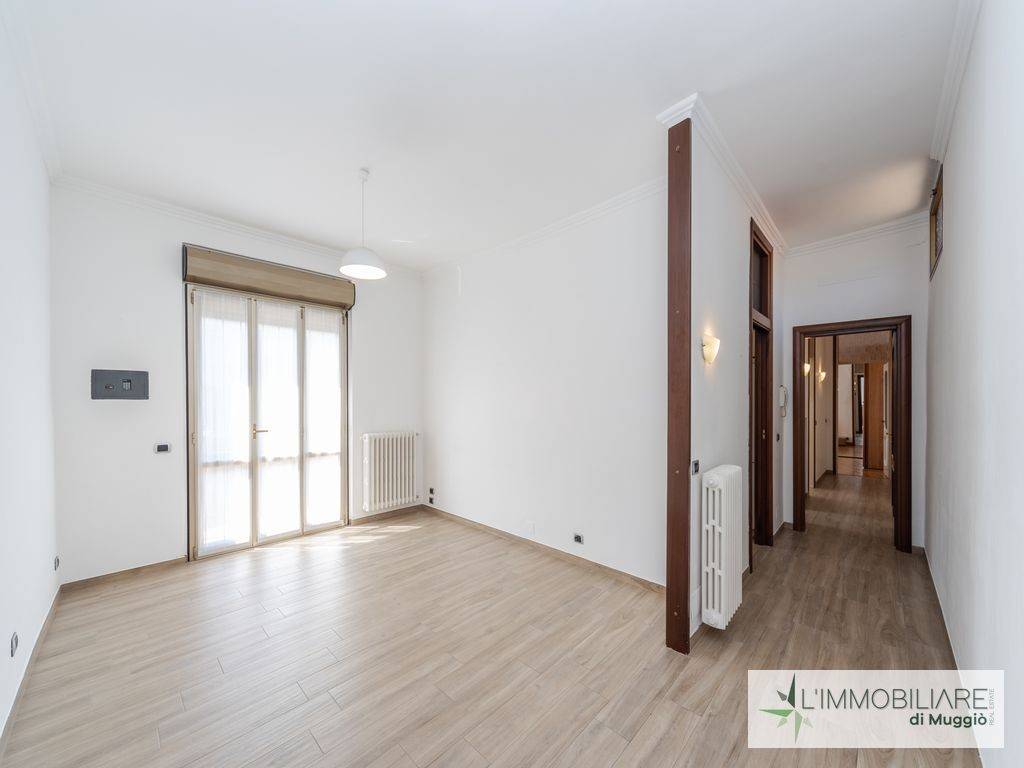 appartamento in vendita a Varedo