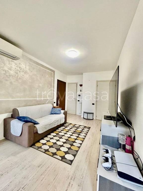 appartamento in vendita a Varedo