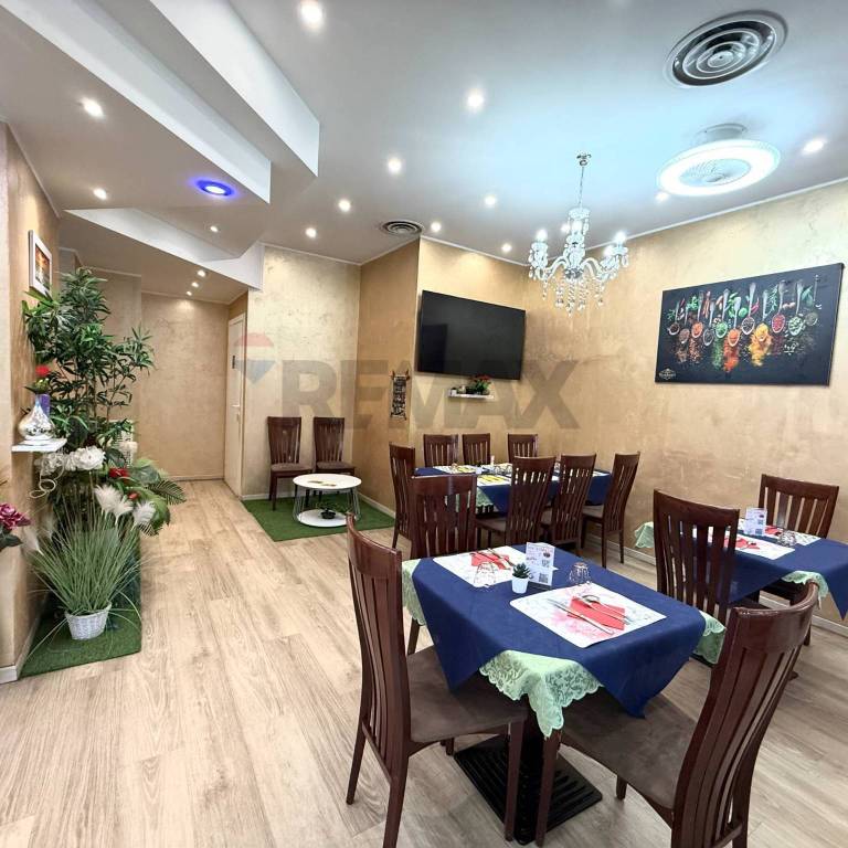 negozio in vendita a Varedo