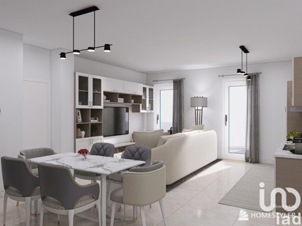 appartamento in vendita a Varedo