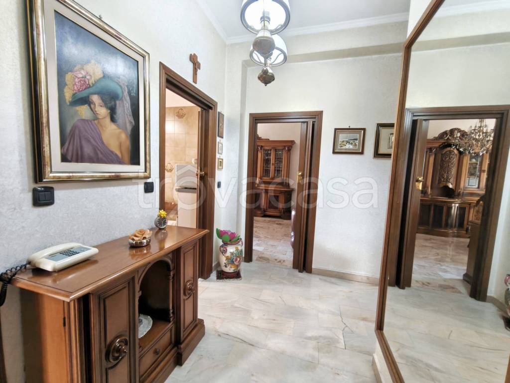 appartamento in vendita a Varedo