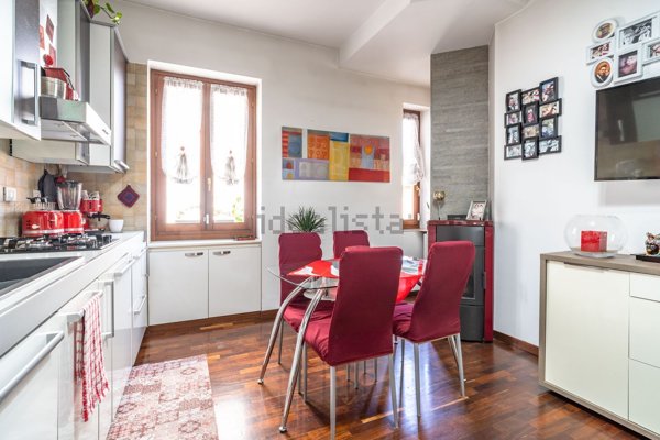 appartamento in vendita a Varedo