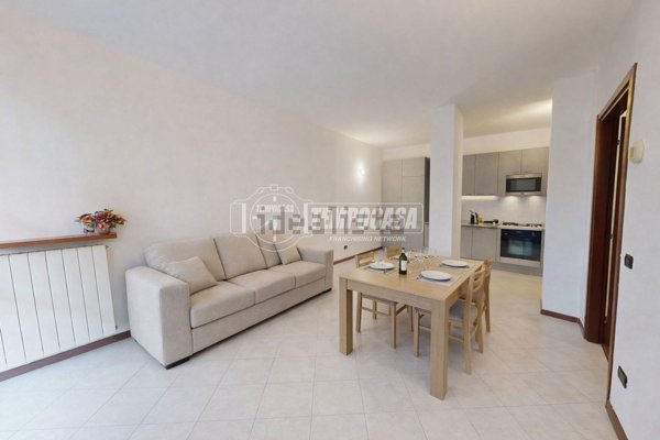 appartamento in vendita a Varedo