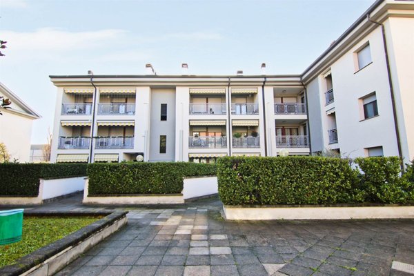 appartamento in vendita a Varedo