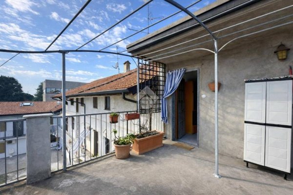 appartamento in vendita a Varedo