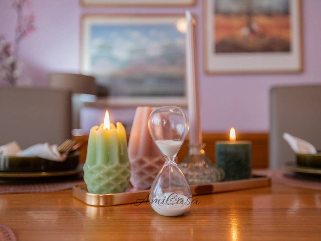 appartamento in vendita a Varedo in zona Valera