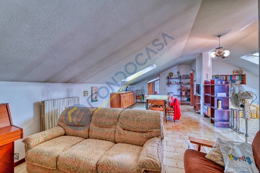 appartamento in vendita a Varedo