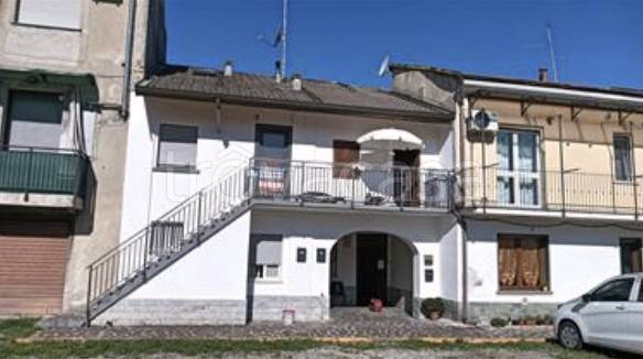 appartamento in vendita a Varedo