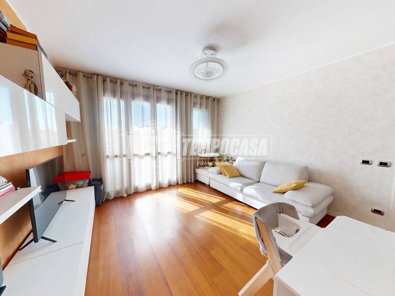 appartamento in vendita a Varedo