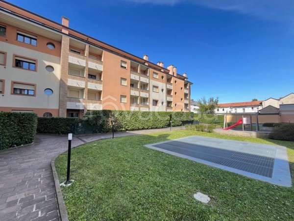 appartamento in vendita a Varedo