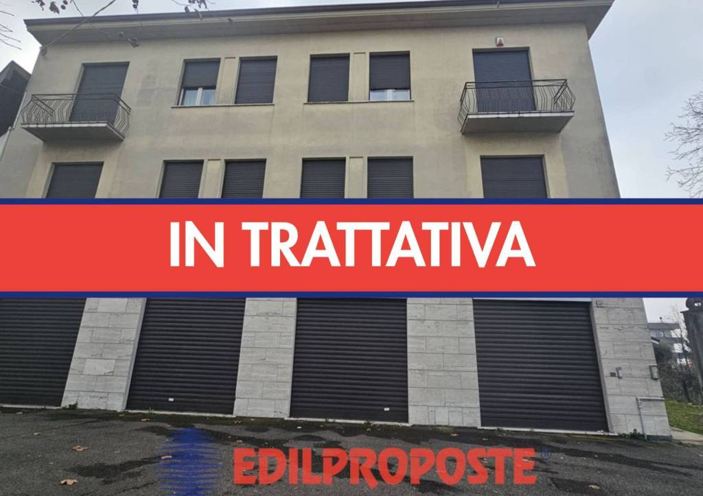 casa indipendente in vendita a Varedo