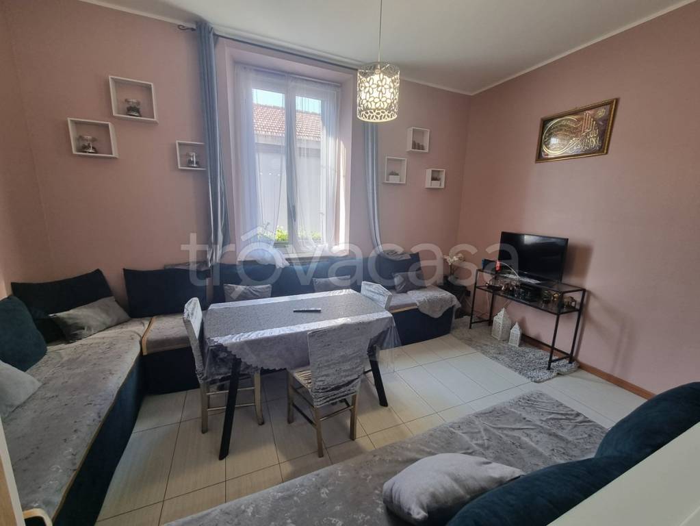 appartamento in vendita a Varedo
