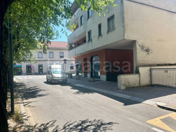 box auto in vendita a Varedo