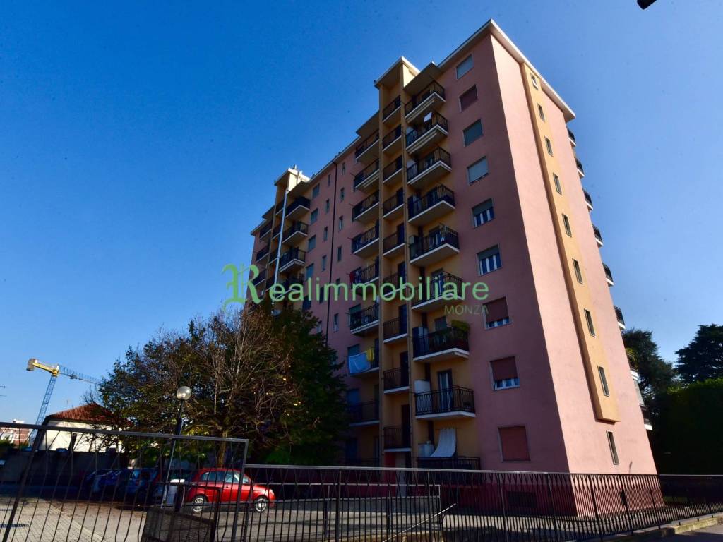 appartamento in vendita a Vedano al Lambro