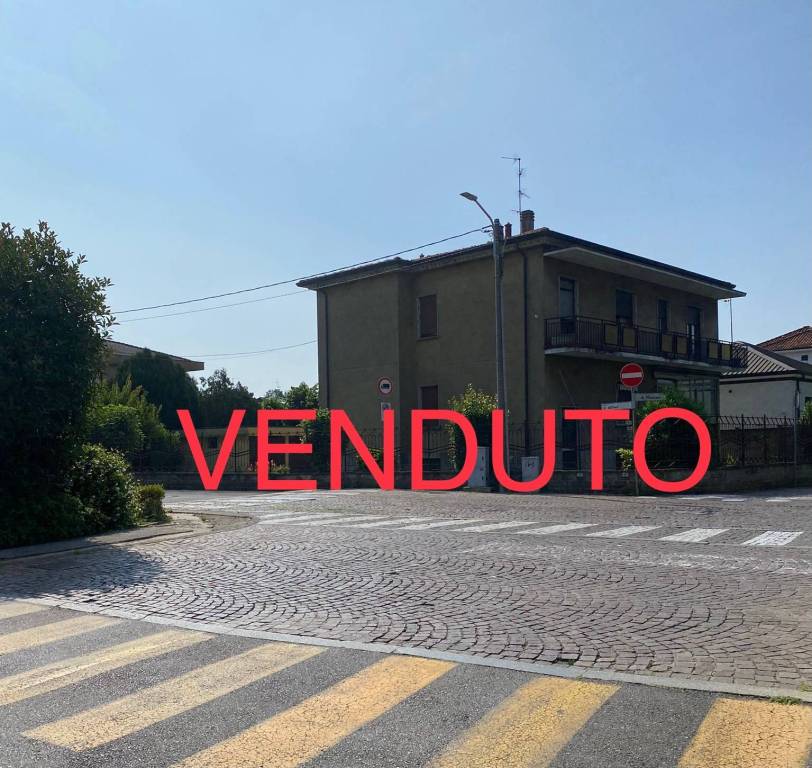 appartamento in vendita a Vedano al Lambro