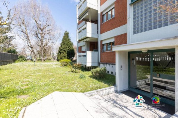 appartamento in vendita a Vedano al Lambro