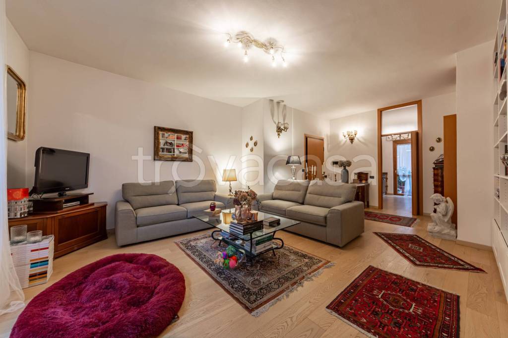 appartamento in vendita a Vedano al Lambro