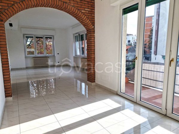 appartamento in vendita a Vedano al Lambro
