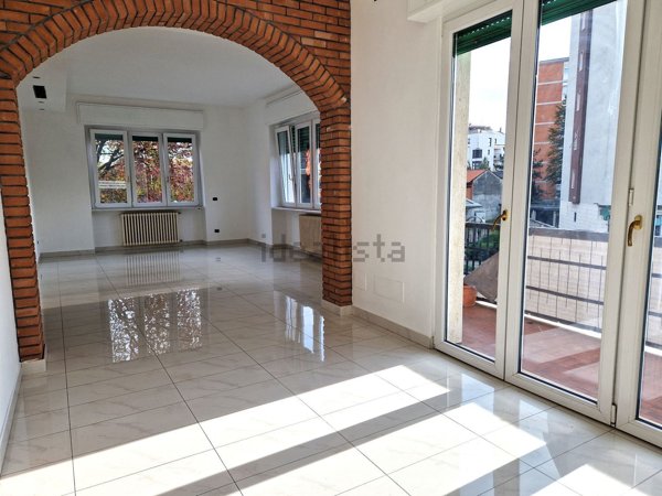 appartamento in vendita a Vedano al Lambro