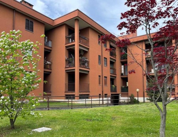 appartamento in vendita a Vedano al Lambro