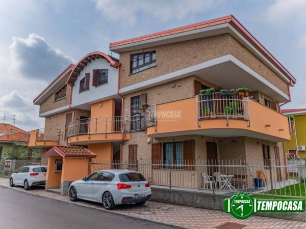 appartamento in vendita a Vedano al Lambro