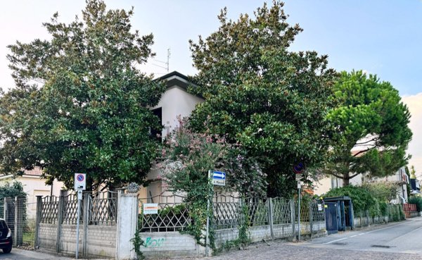 appartamento in vendita a Vedano al Lambro