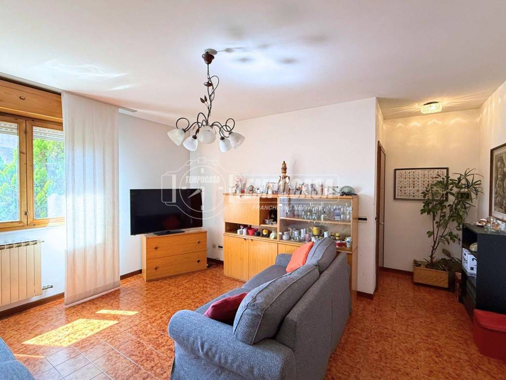 appartamento in vendita a Vedano al Lambro