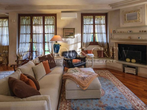 casa indipendente in vendita a Vedano al Lambro