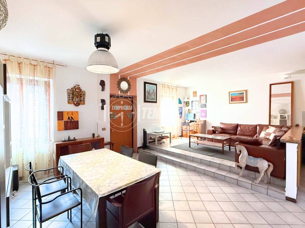 appartamento in vendita a Vedano al Lambro