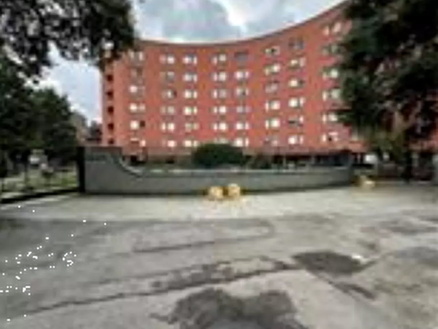 locale di sgombero in vendita a Vedano al Lambro