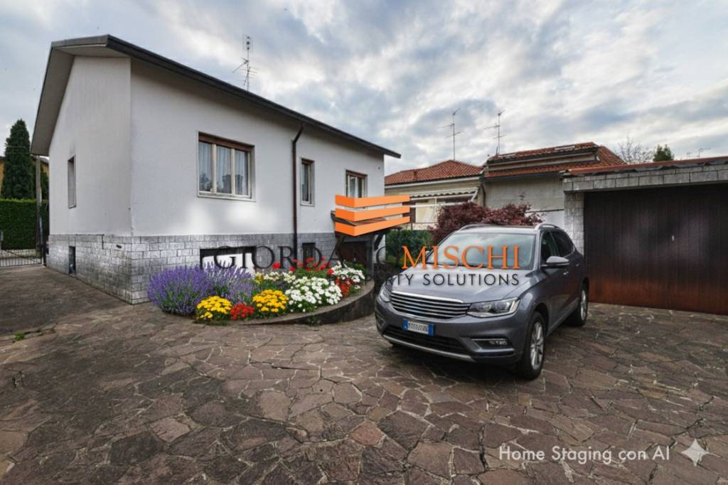 casa indipendente in vendita a Vedano al Lambro