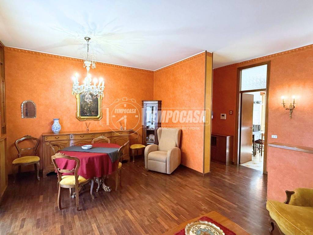 appartamento in vendita a Vedano al Lambro