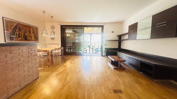 appartamento in vendita a Vedano al Lambro