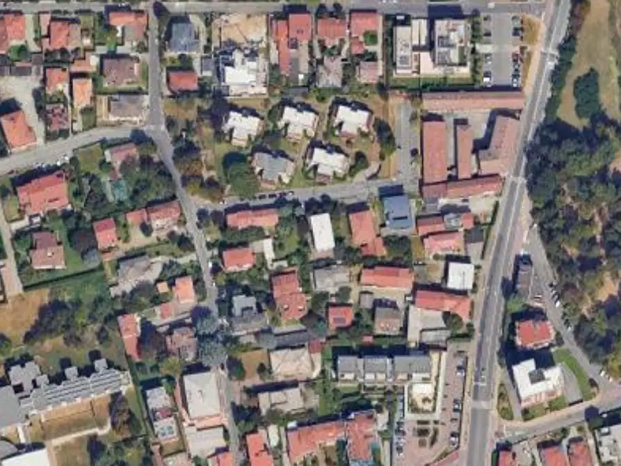 negozio in vendita a Vedano al Lambro